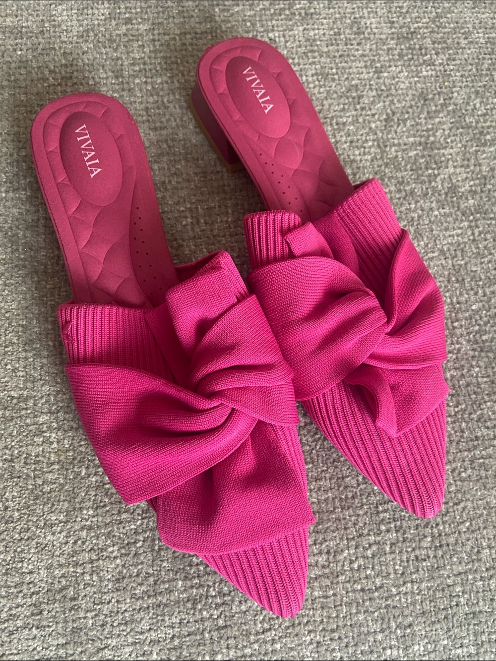 Vivaia Women's Fuchsia Knit Bow Pointed Mules size 9 EU 40
